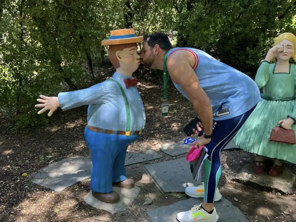 Fun team bonding games